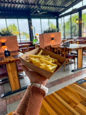 BANDEJA BARCA CANOA POR��O - 12X12X4CM